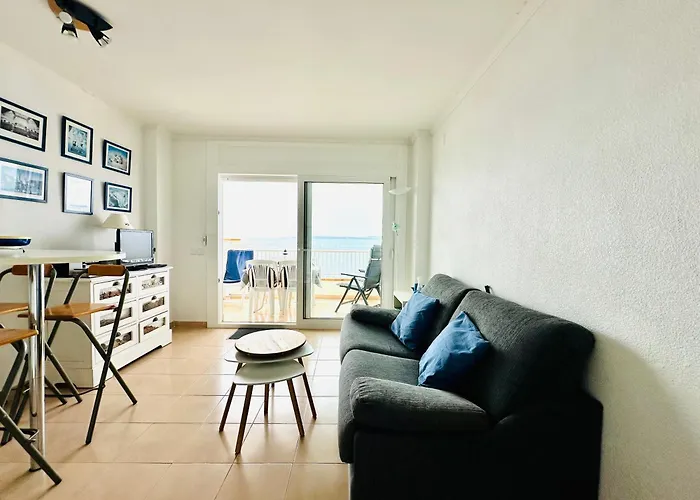아파트 Mediterraneo B 2-6 2048 로지즈